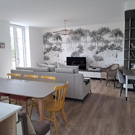 Superbe Appartement T3 Au Centre Plage .Parking Hendaye Esterno foto