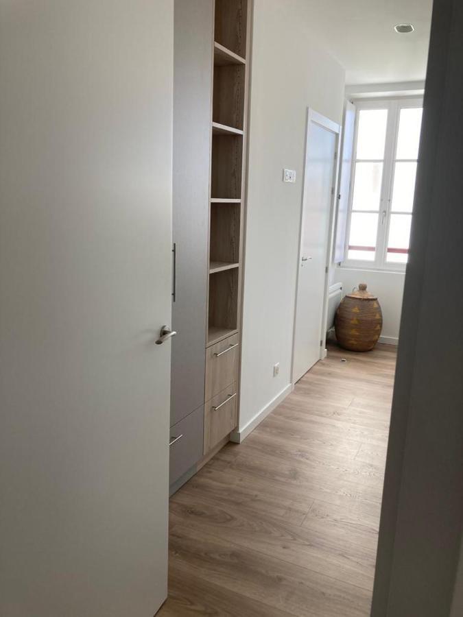 Superbe Appartement T3 Au Centre Plage .Parking Hendaye Esterno foto