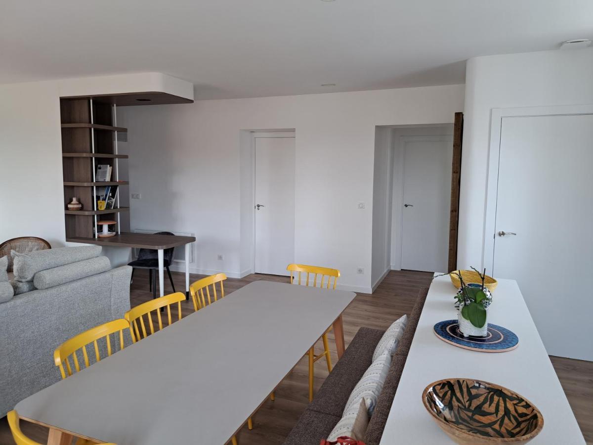 Superbe Appartement T3 Au Centre Plage .Parking Hendaye Esterno foto