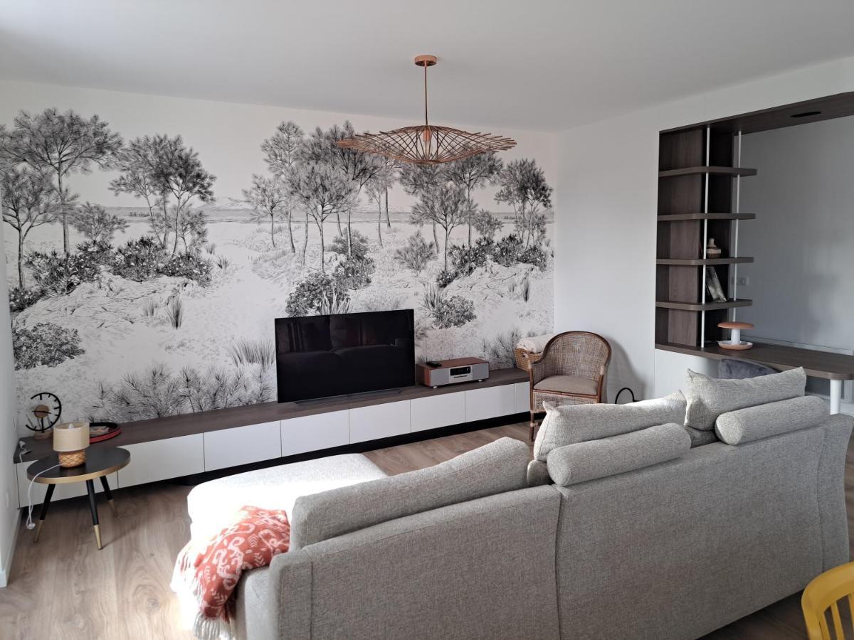 Superbe Appartement T3 Au Centre Plage .Parking Hendaye Esterno foto